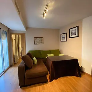 Apartamento, Junto Ayto De Huetor Vega,granada Huétor Vega